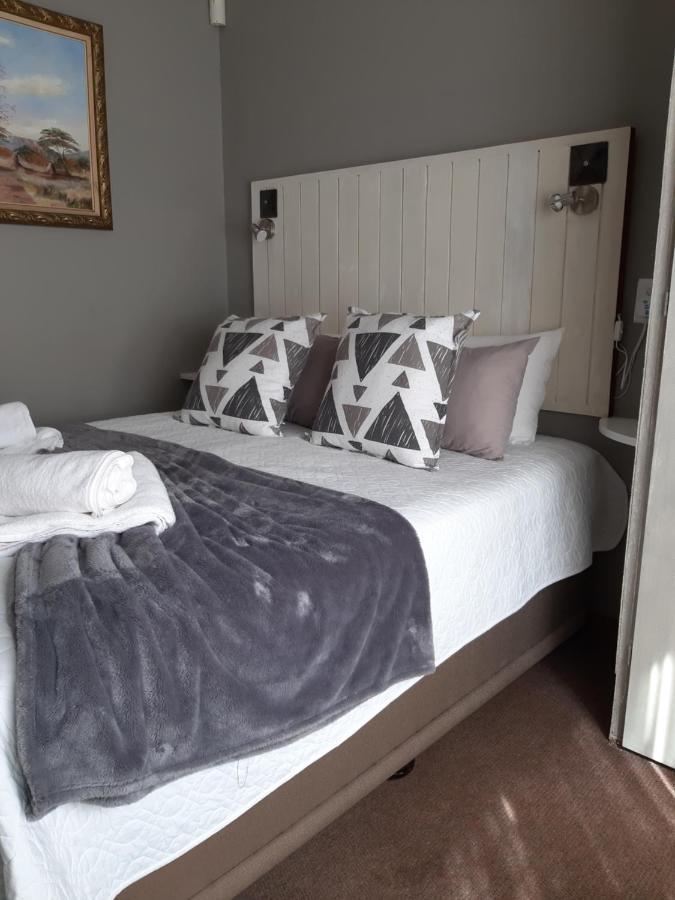 Fochville Guesthouse Dış mekan fotoğraf
